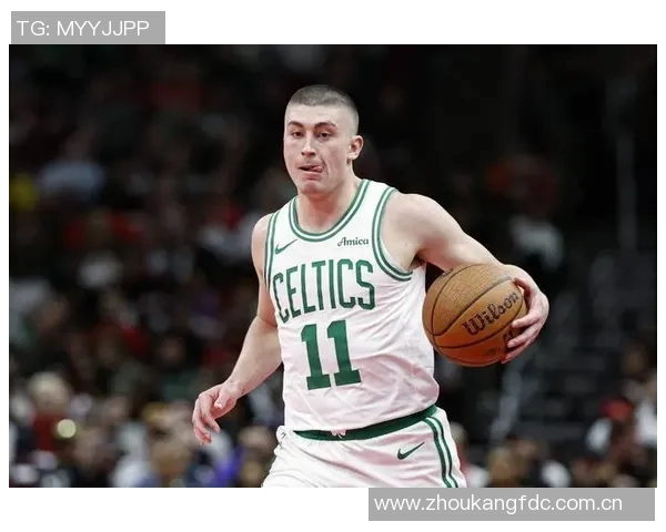 普理查德三分球如雨下砍下30分4篮板2助攻展现惊人实力