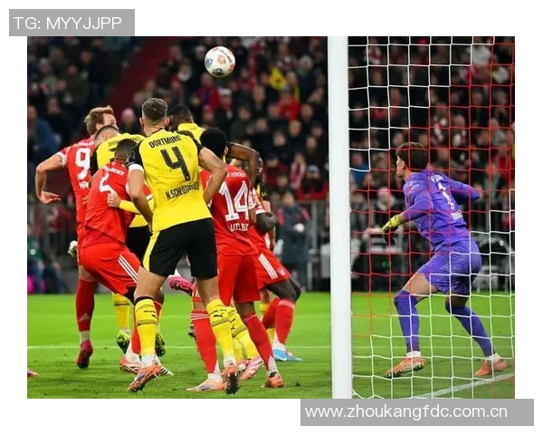 迪亚斯激情滑跪庆祝倒地助攻与补时绝杀展现战斗精神至最后一刻